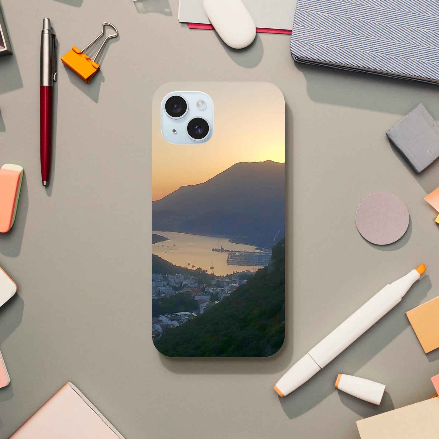 259bc439-46a8-434f-87b3-f6638759547e