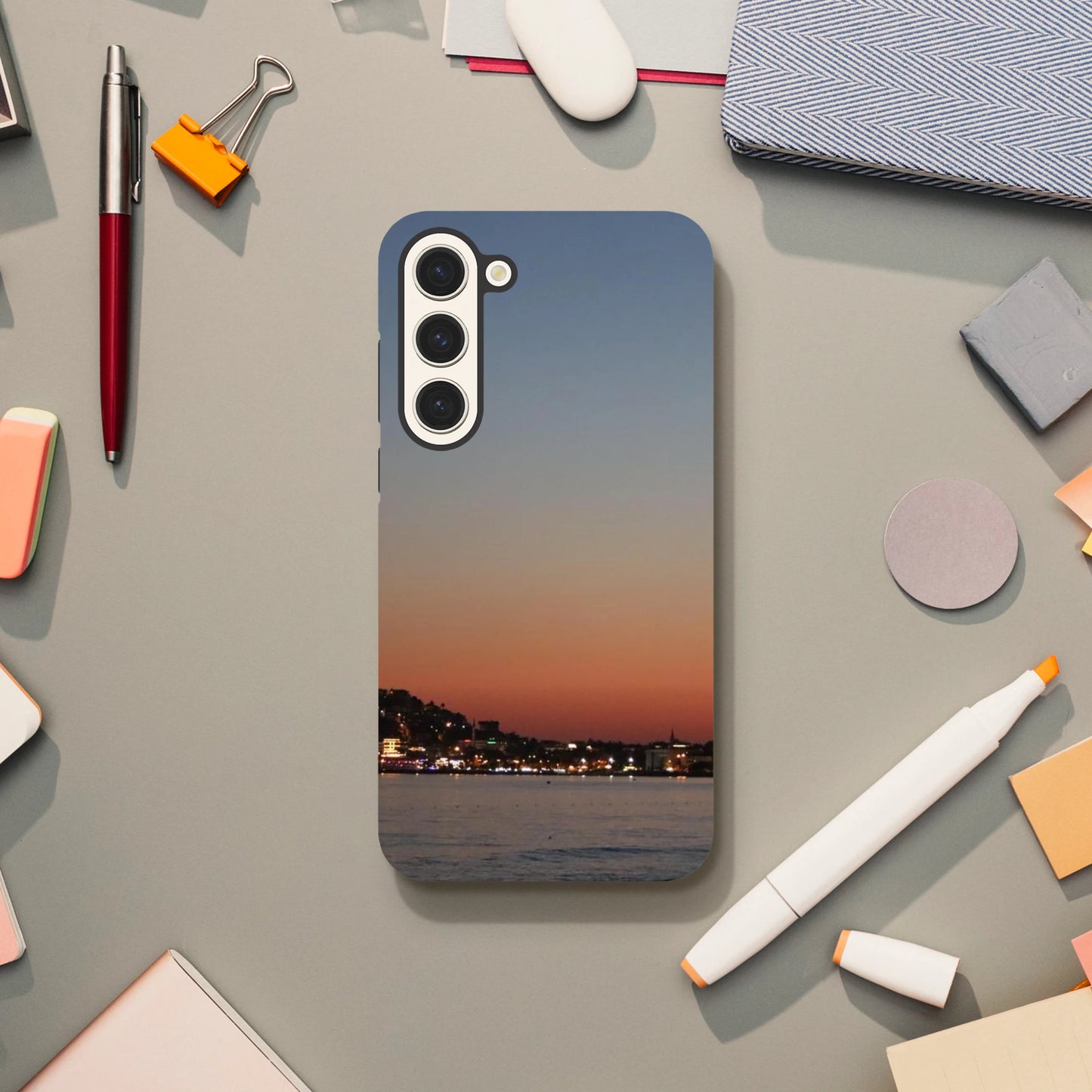 77cc1b7b-4dd0-4e4c-8f89-7e7cd77922a8