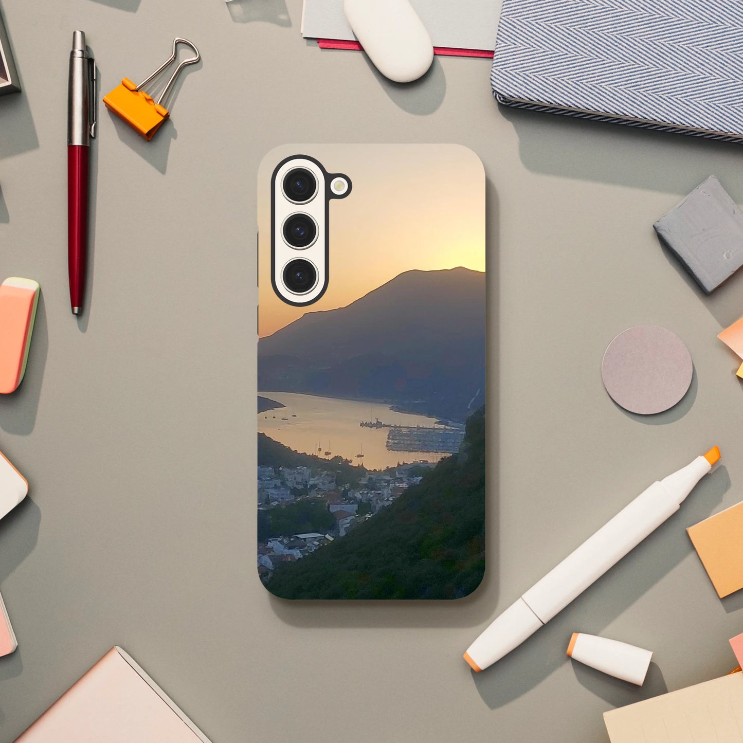 a50afdfe-5de0-4539-990f-b4056f910de1